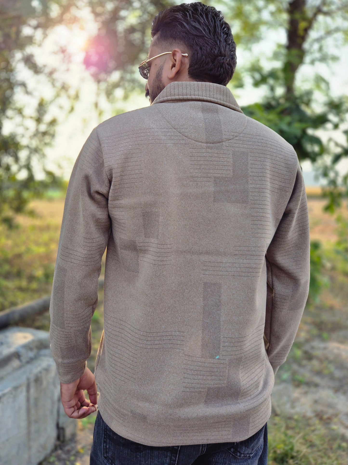 Young Premium Sweatshirt – Comfort with Attitude